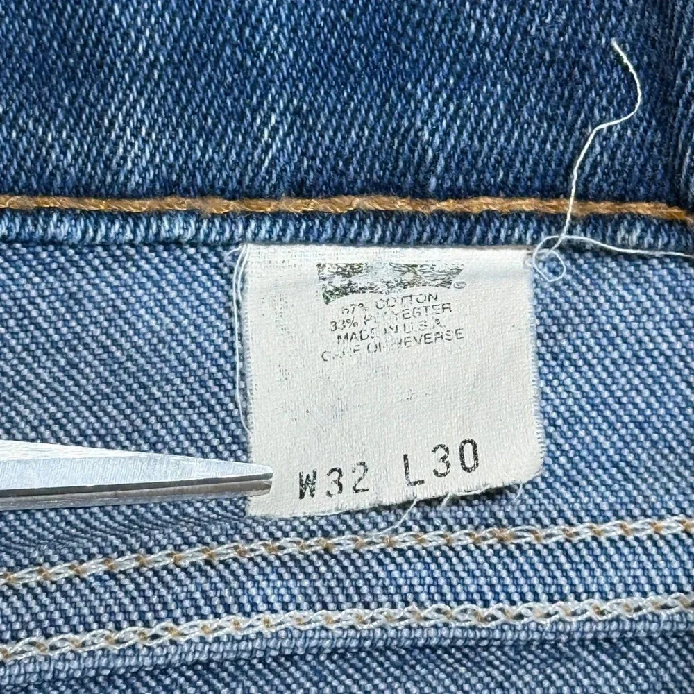 Levis 547 Jeans 32x30 Vintage Blue Cotton Poly USA Made